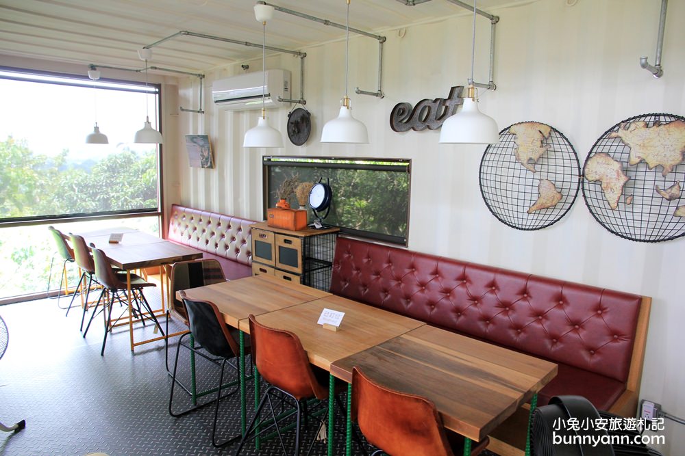 嘉義景點》幸福山丘happyhill,小山丘上的貨櫃屋,藍天下眺望嘉義美景 嘉義景點》幸福山丘happyhill,小山丘上的貨櫃屋,藍天下眺望嘉義美景