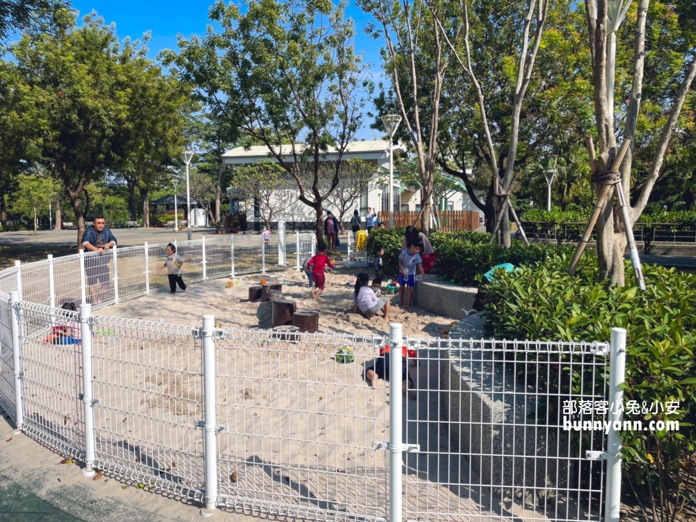 右昌森林公園｜高雄飛機主題親子公園也太好玩了。