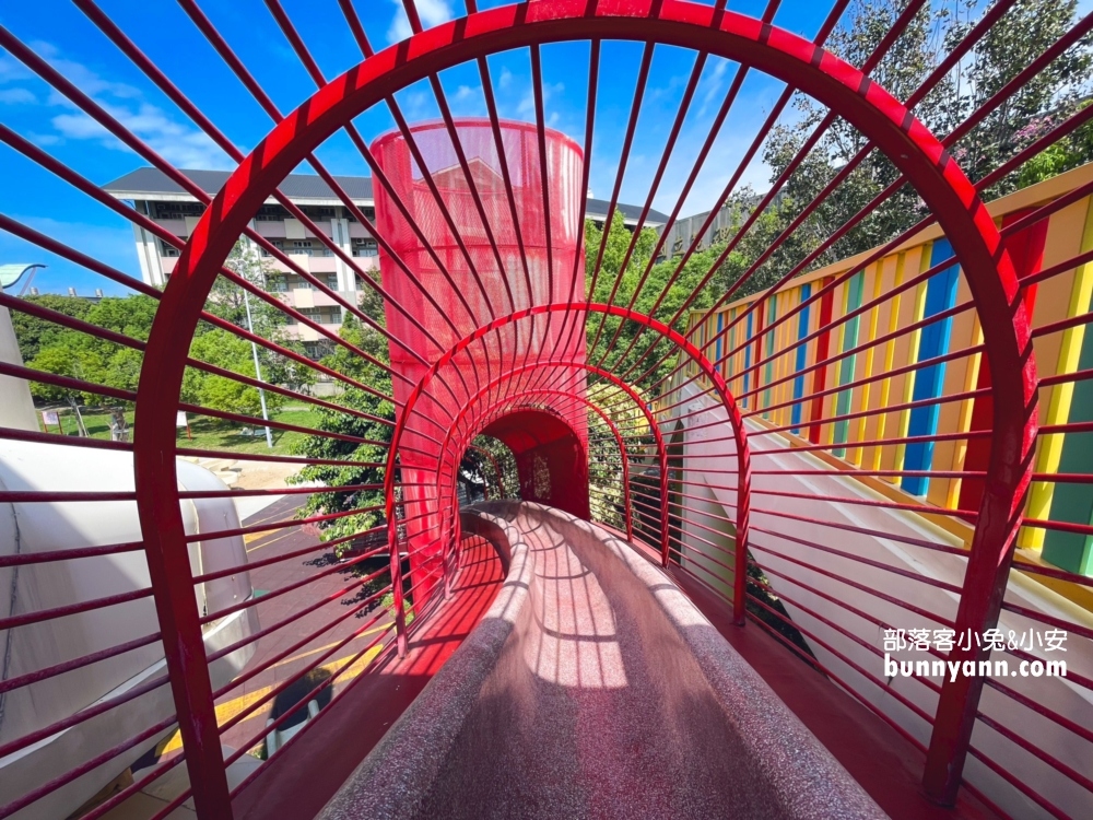 灣麗親子公園，苗栗通霄順遊景點推薦，溜小孩好地方