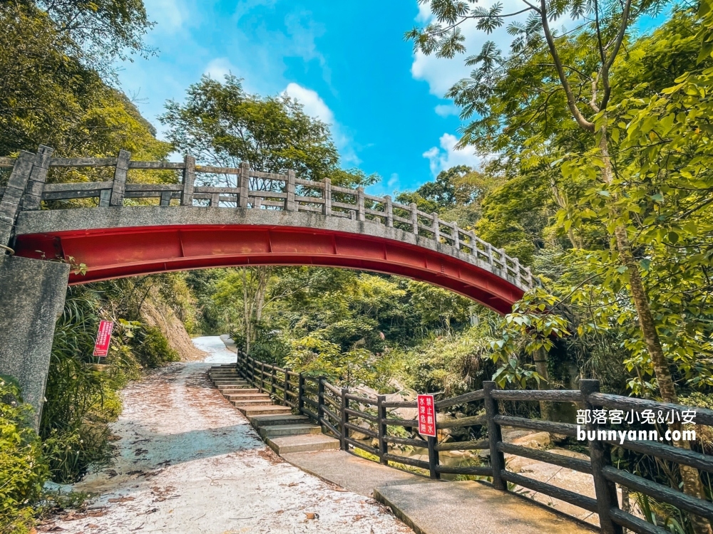 南投【龍鳳瀑布】來回30分鐘輕鬆抵達終點賞瀑平台