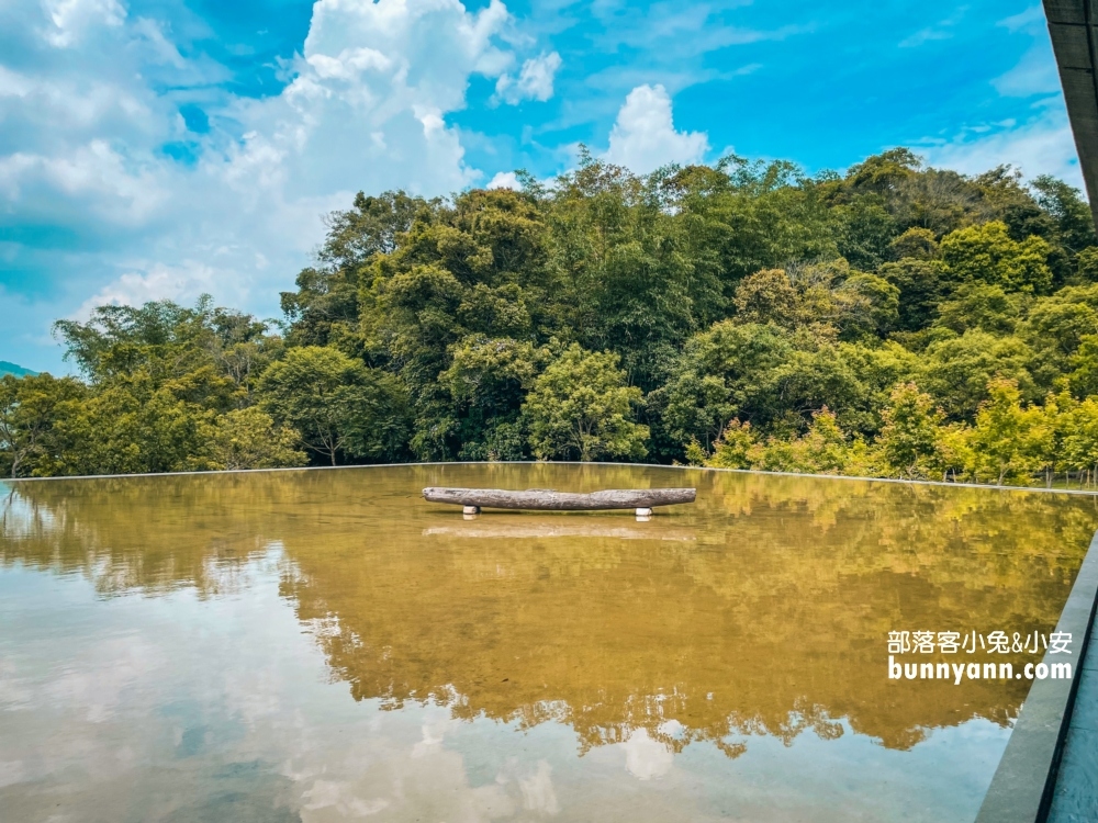 南投【向山遊客中心】最吸引人地方就是絕佳視野的日月潭湖景