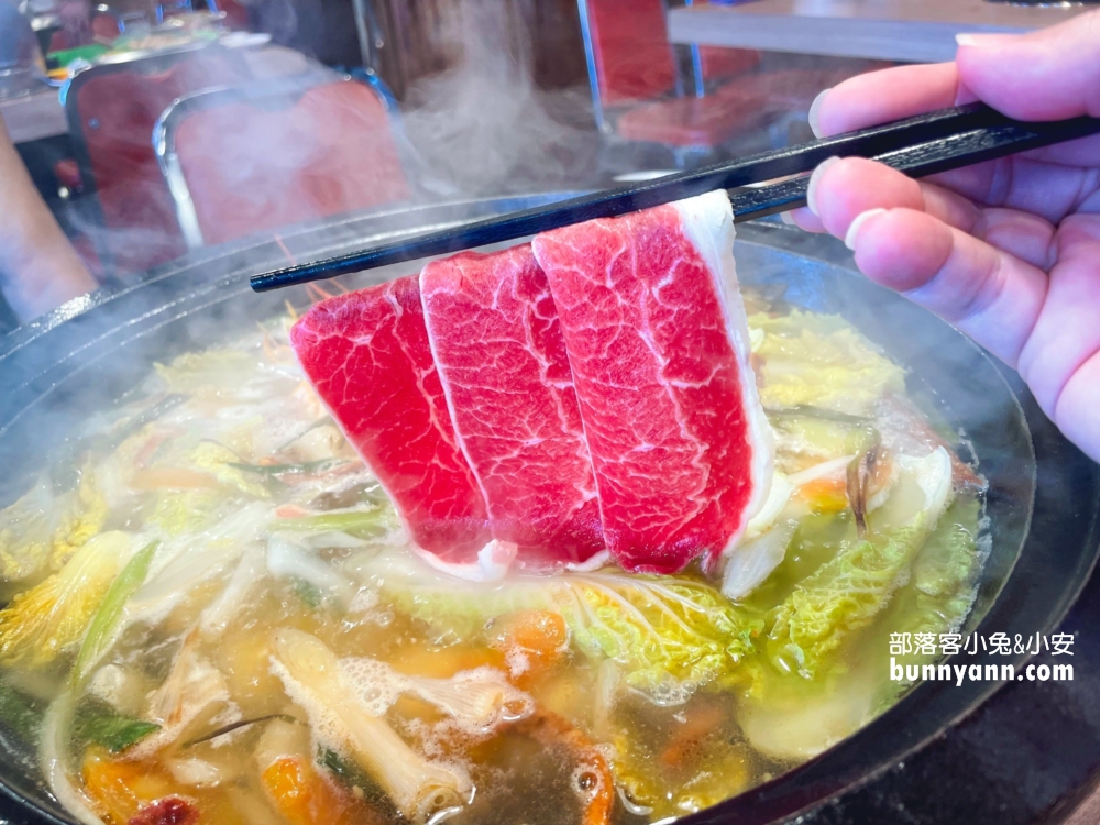 【金川石頭火鍋】潮境公園排隊美食店家，可以看海的餐廳