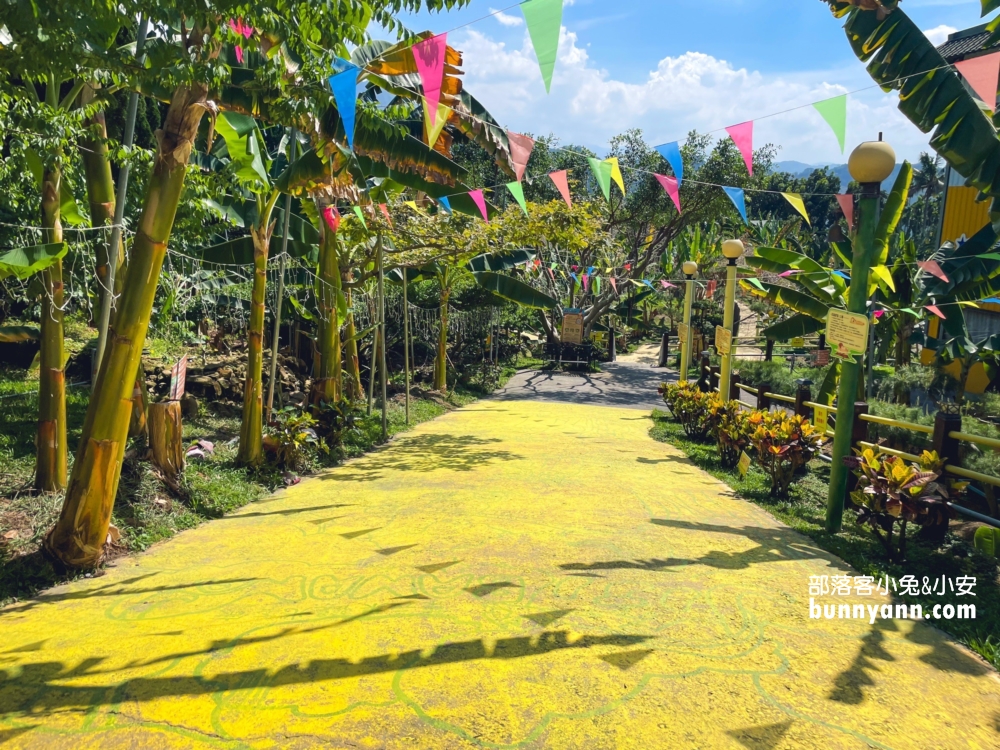 南投jijibanana集元果觀光工廠，好吃好玩免門票的香蕉樂園。