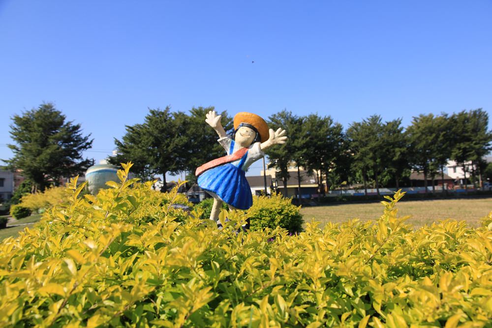 雲林新景點 | 埤頭繪本公園，走進魔法喵咪與大鯨魚的立體童書中~