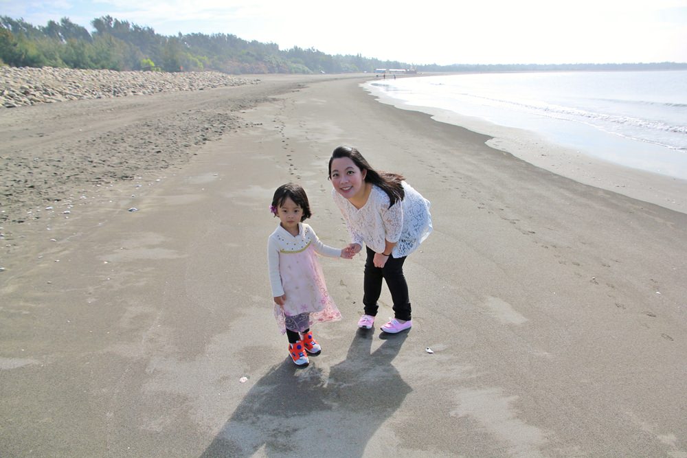 台南景點》2021漁光島藝術節，漁光島湛藍月牙灣，海岸森林，獨立島嶼等你來~