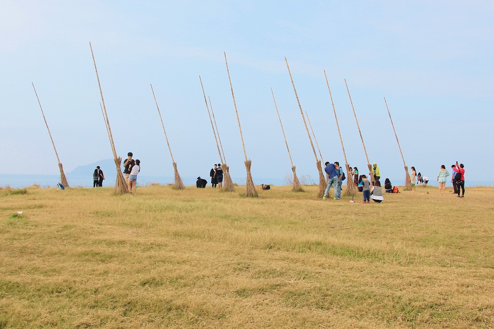 基隆景點》2019中元祭燈會，超美水鑽星空隧道、飛龍花燈，最美海線賞燈一日遊～