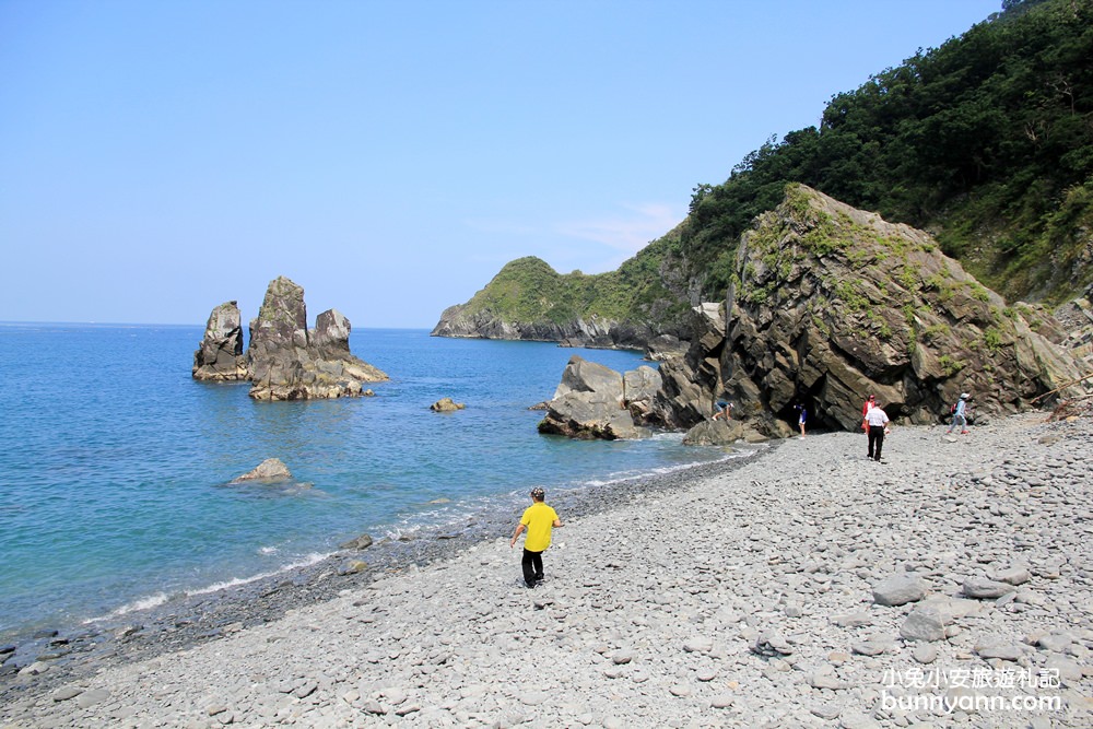 宜蘭》真的太夢幻！東澳粉鳥林秘境，美拍台版下龍灣，海風徐徐吹來好愜意～