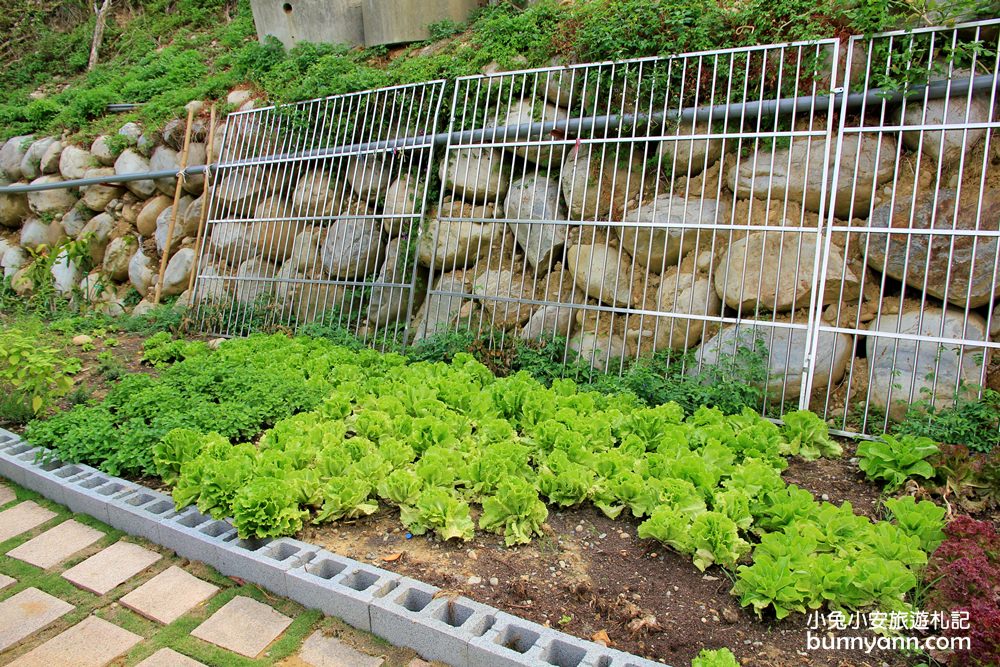 台中新打卡點 | 彩虹山舍琴鍵樓梯、彩虹鉛筆超有趣~