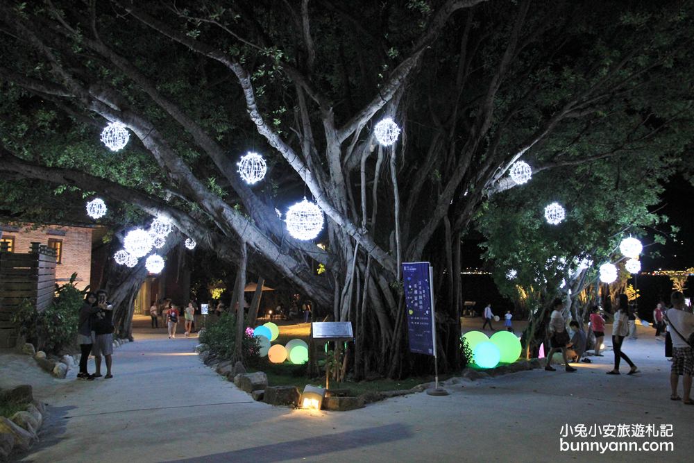 淡水景點》淡水海關碼頭，夜晚約會散步首選，夏日閃亮燈海美麗登場～