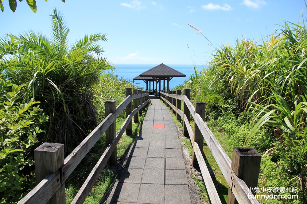 花蓮【大石鼻山步道】最美的靠海龜庵山步道，看海視野非常好。