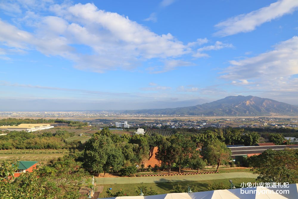 星月大地景觀休閒園區，暢遊戲水池、足湯、景觀餐廳一次滿足