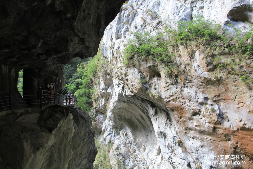花蓮中橫絕美景點太魯閣燕子口步道，鬼斧神工大峽谷景色!!