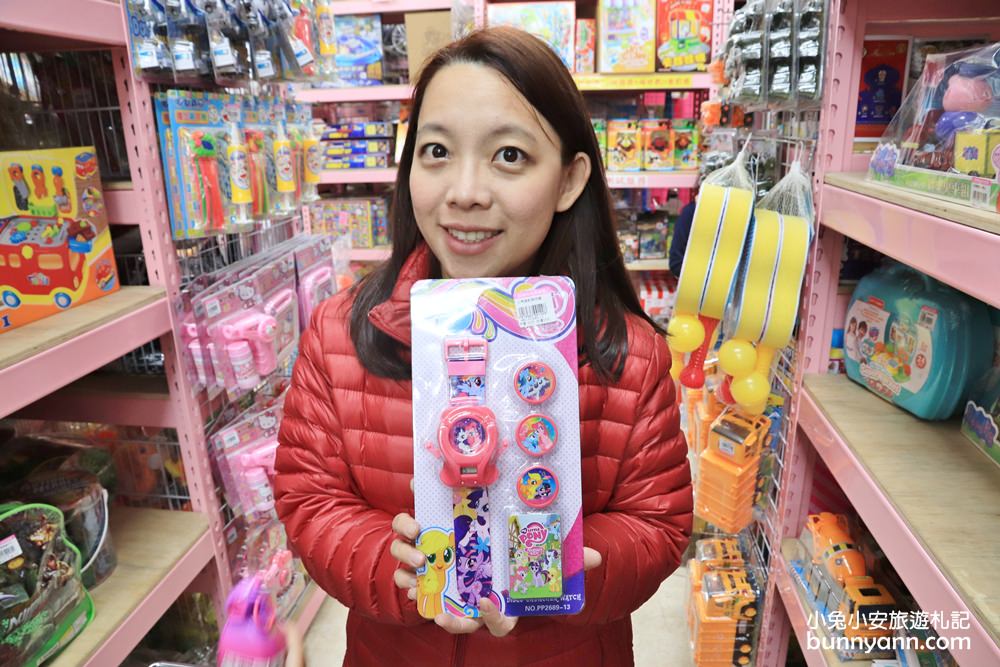 台中玩具店》亞細亞toys台中店～玩具百貨量販批發商場，過年採買玩具禮物不手軟～