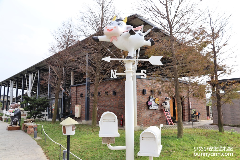 雲林【千巧谷牛樂園牧場】☀️免門票牛樂園牧場也太有趣了，餵牛吃草真開心