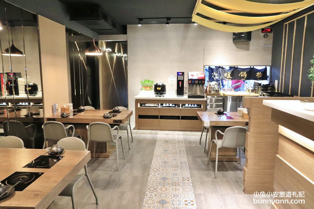 基隆火鍋職人》暖鍋物義二路店，浮誇激量肉盤、漁市直送海鮮，暖心也暖胃鍋物料理餐廳~