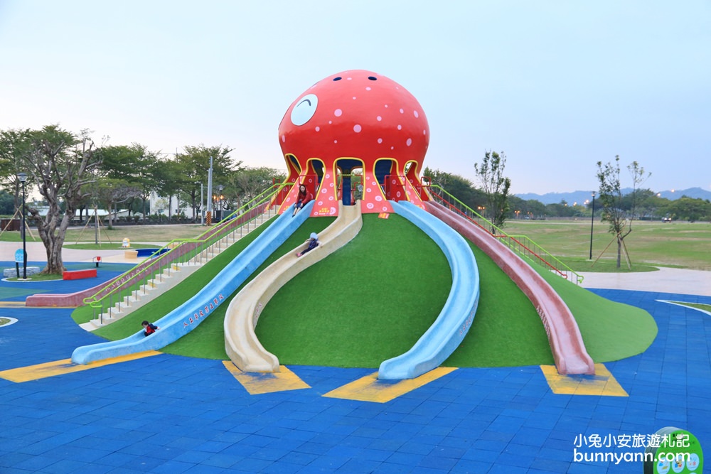 苗栗「貓裏喵親子公園」章魚哥溜滑梯主題公園超好玩的