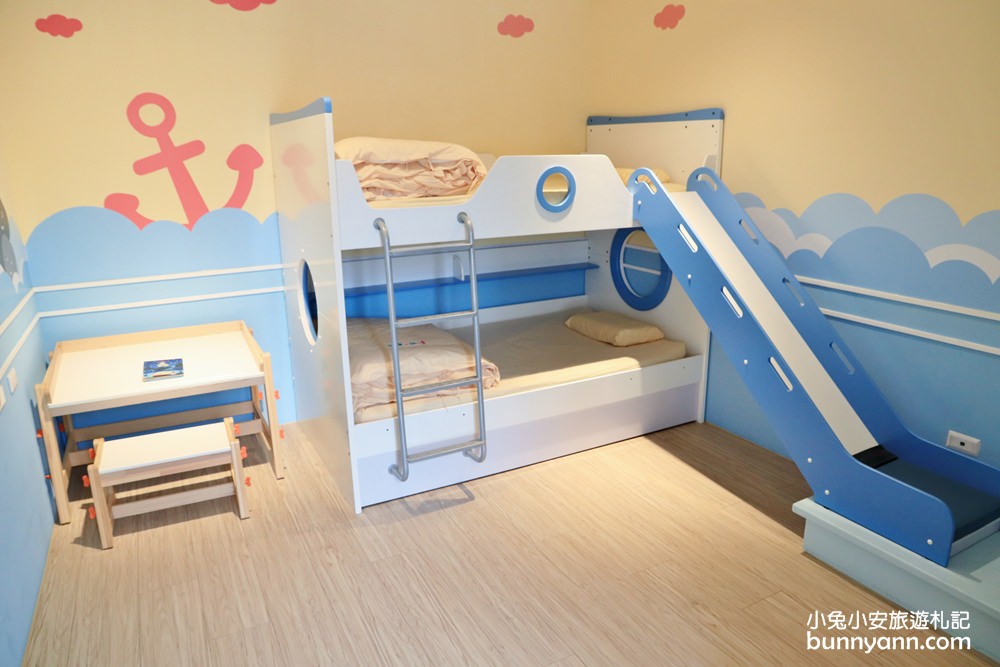 台中親子民宿》Kids-box溜滑梯房，小孩會愛樹屋溜滑梯和變裝派對超好玩~（暫停營業）