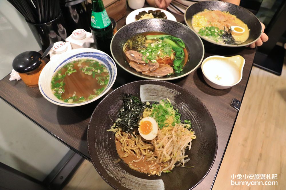 土城拉麵店》海山捷運站，勝男家台式牛肉拉麵，厚實大塊牛肉超滿足！