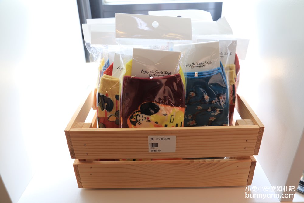 美拍玩很大OMG!畫框博物館，親子畫框DIY，3D彩繪、浮誇畫框牆拍很大