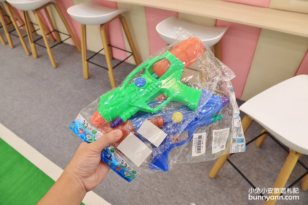 新北親子樂園》暑假好去處！樹林樂米樂園，不限時高質感百萬球池、溜滑梯、考古沙坑玩到翻~