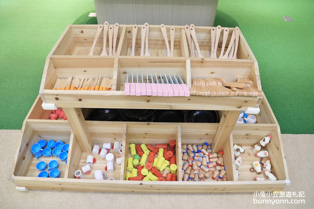 新北親子樂園》暑假好去處！樹林樂米樂園，不限時高質感百萬球池、溜滑梯、考古沙坑玩到翻~