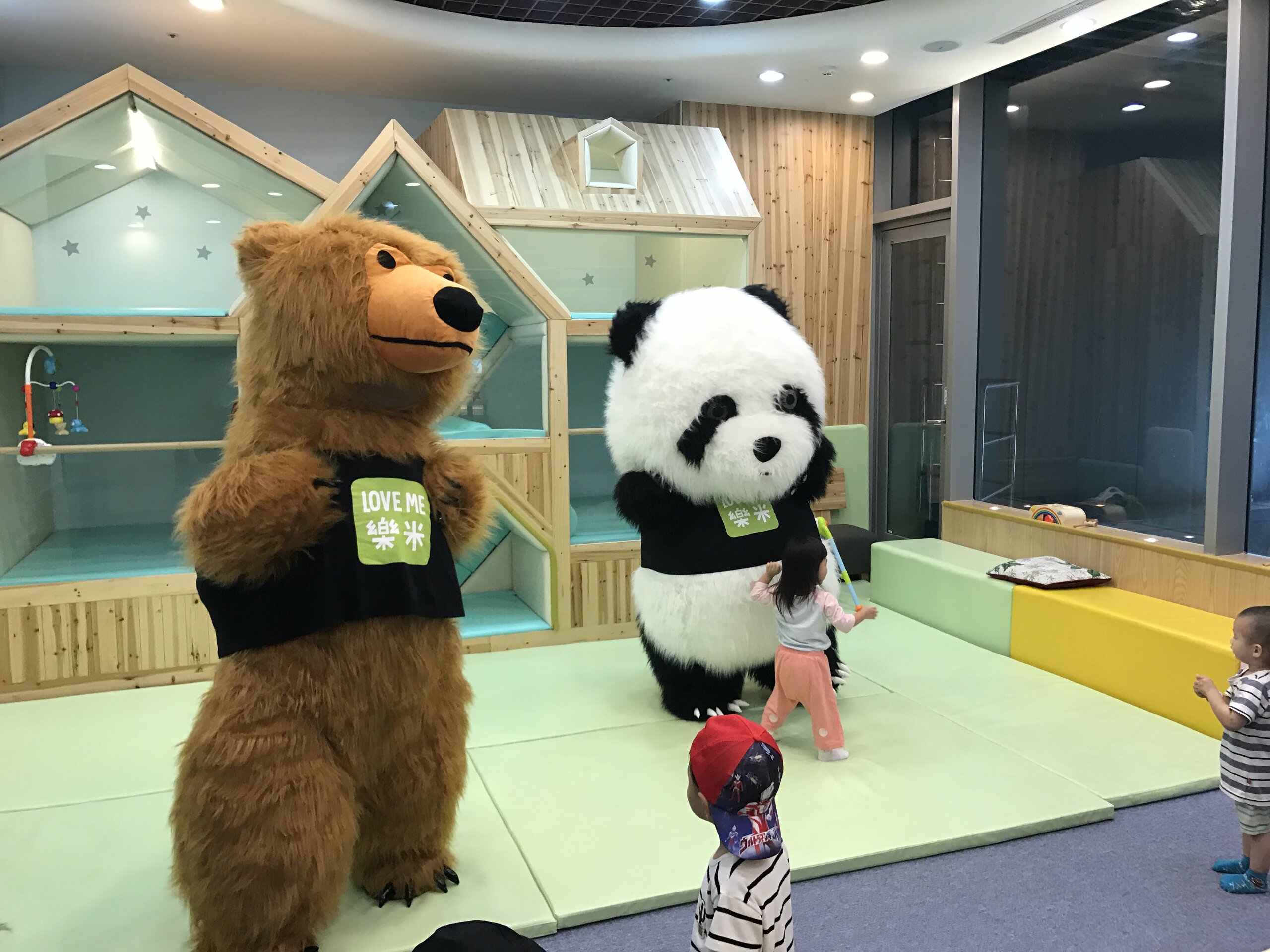 新北親子樂園》暑假好去處！樹林樂米樂園，不限時高質感百萬球池、溜滑梯、考古沙坑玩到翻~