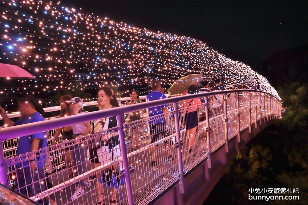 彰化夜景》全台最閃七夕鵲橋曝光！八卦山天空步道夜晚浪漫燈飾璀璨閃耀中！