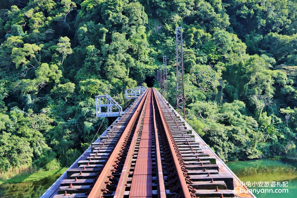 苗栗舊山線鐵道自行車，推薦必踩路線，山谷鐵軌鋼橋無限美
