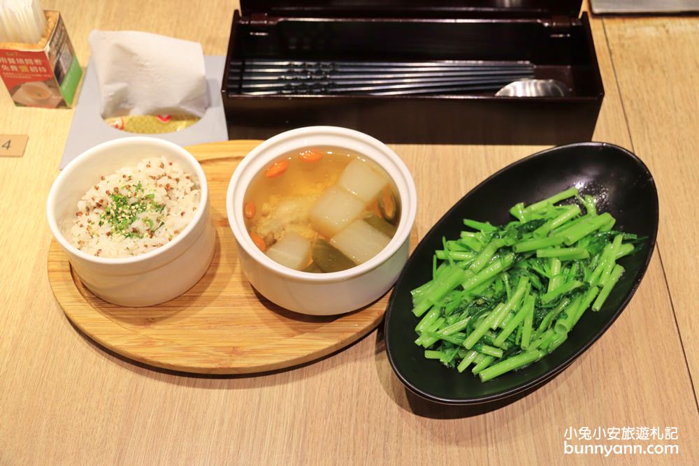 推薦餐廳》hot7 新鉄板料理(三重龍門店)，王品旗下平價鐵板燒，職人料理新鮮食材好味道~
