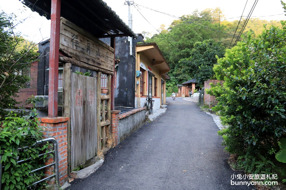 新北景點》三貂嶺火車站，只有火車能到達的秘境隱村，漫步小村時間彷彿暫停~
