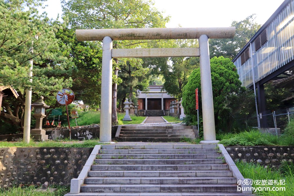 苗栗景點》通霄神社秒飛日本！藏在山丘上的鳥居神社，拍到超滿足～
