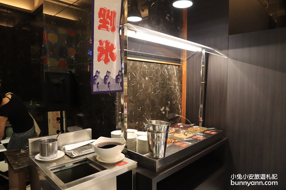 康橋商旅花蓮站前館，宵夜、下午茶通通免費吃到飽