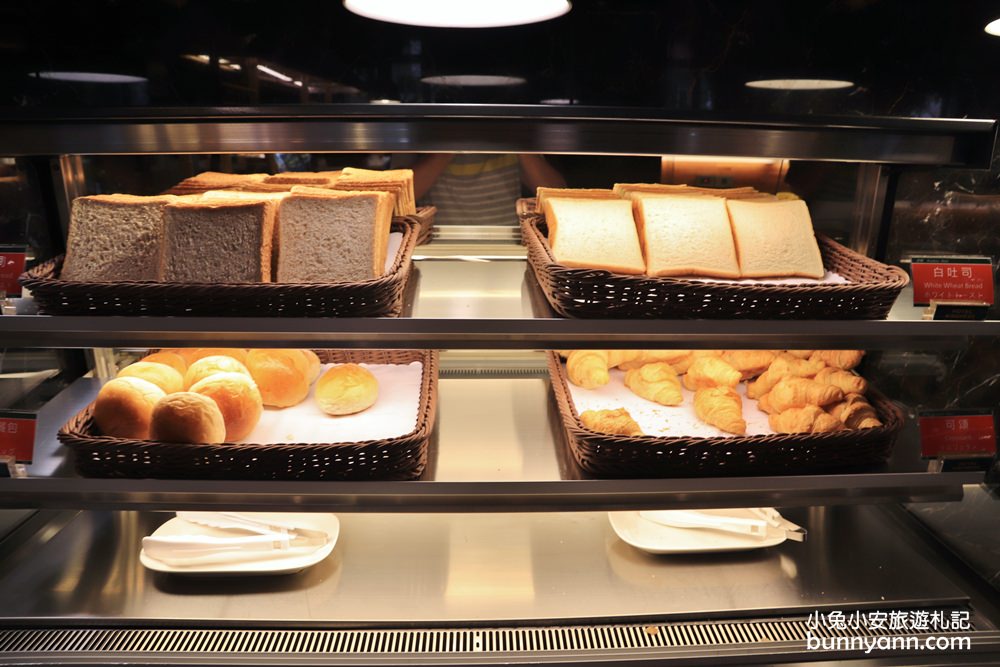 康橋商旅花蓮站前館，宵夜、下午茶通通免費吃到飽