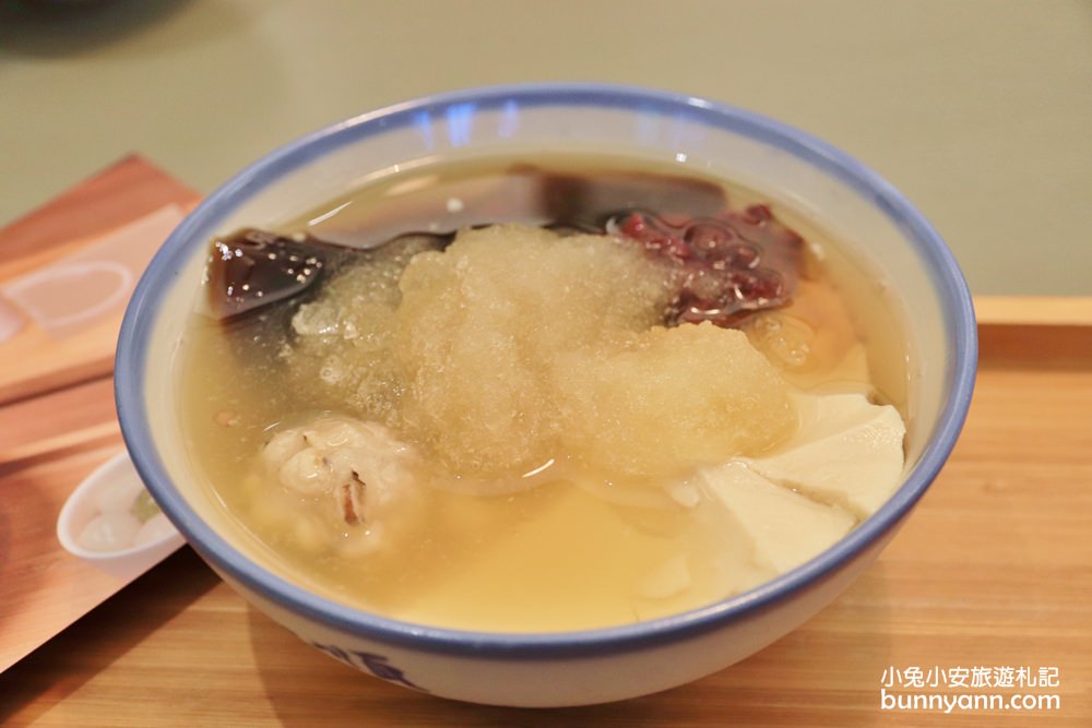 宜蘭景點》飛魚食染日系老宅，隱藏版京都白玉豆花，媽媽味手工刈包~