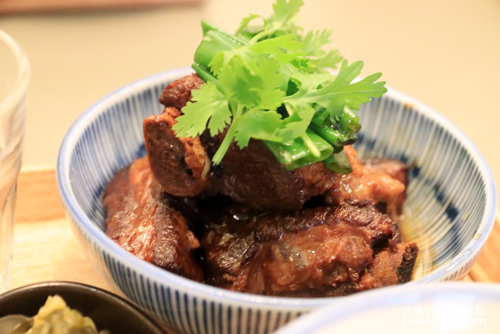 宜蘭景點》飛魚食染日系老宅，隱藏版京都白玉豆花，媽媽味手工刈包~