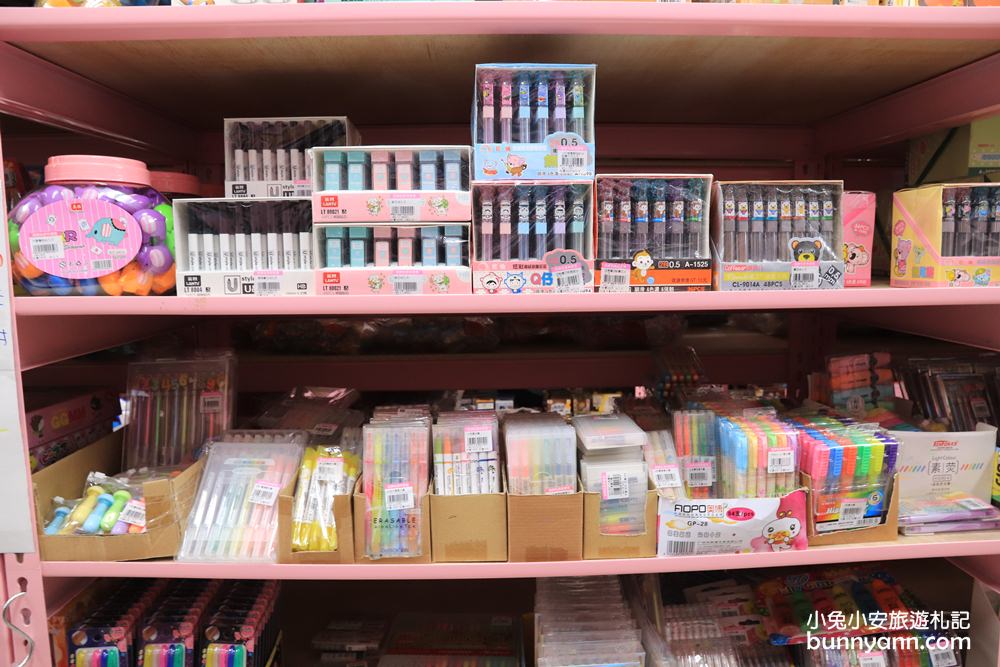 玩具店》亞細亞toys桃園店，交換禮物、聖誕採買上萬件商品買到瘋！