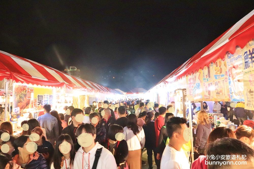 宜蘭新景點》礁溪新夜市開張了！最新觀光夜市熱鬧登場，美食娛樂全都有～