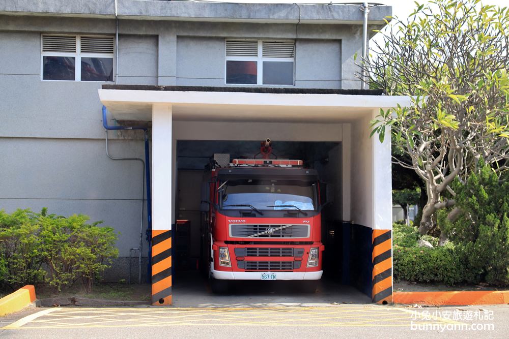 彰化「台塑生醫健康悠活館」美拍空中花園，親子溜滑梯、球池免費玩