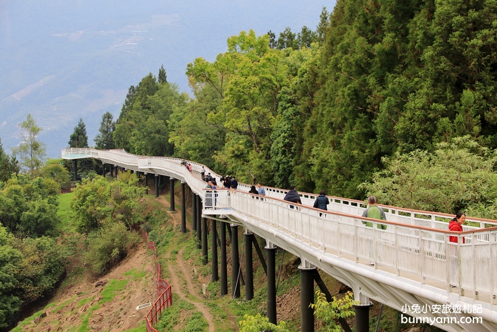 7.清境天空步道,南投山上山丘天空步道