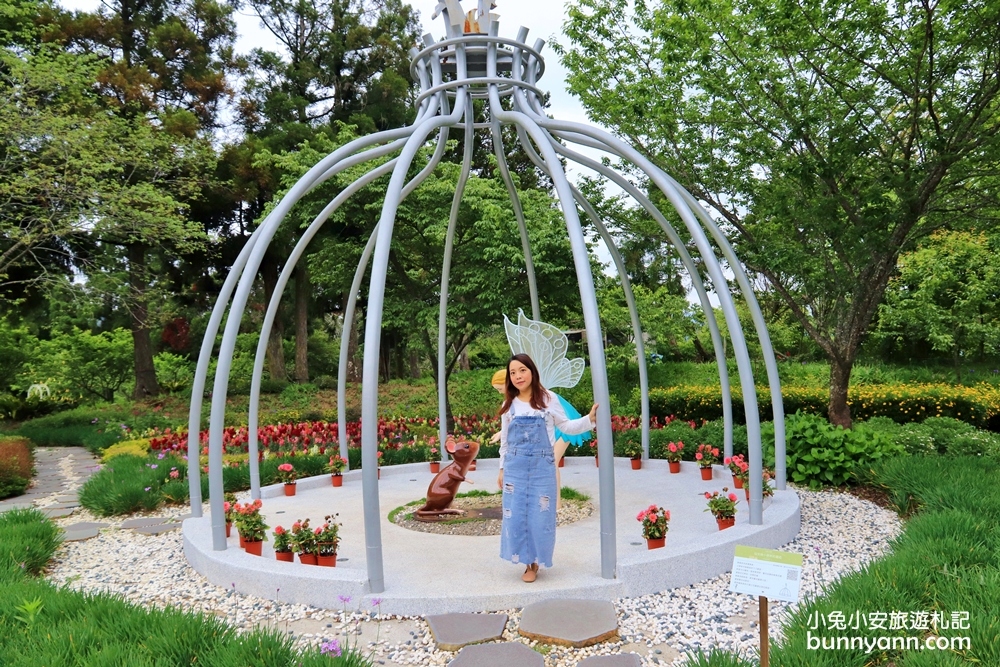 清境農場小瑞士花園，精彩水舞秀、水上教堂，美麗天空花園