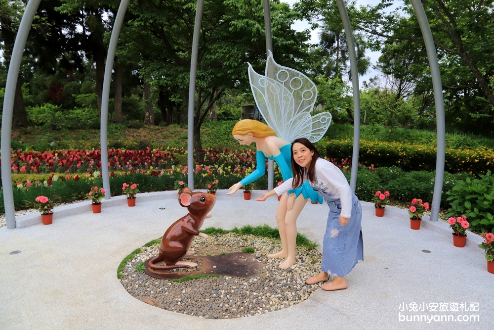 清境農場小瑞士花園，精彩水舞秀、水上教堂，美麗天空花園
