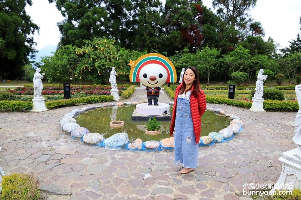 清境農場小瑞士花園，精彩水舞秀、水上教堂，美麗天空花園