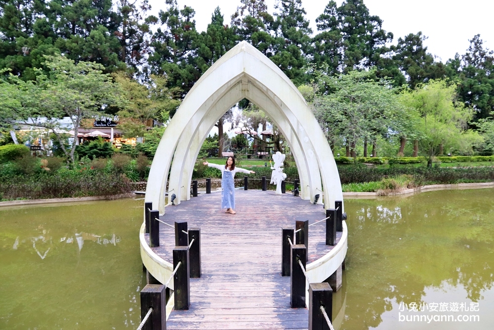 清境農場小瑞士花園，精彩水舞秀、水上教堂，美麗天空花園