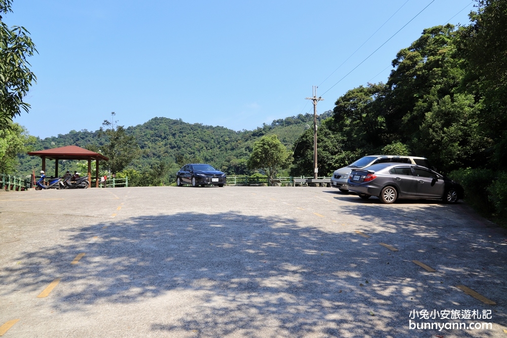 汐止【姜子寮絕壁步道】步行30分鐘就能攻上終點欣賞姜子寮瀑布