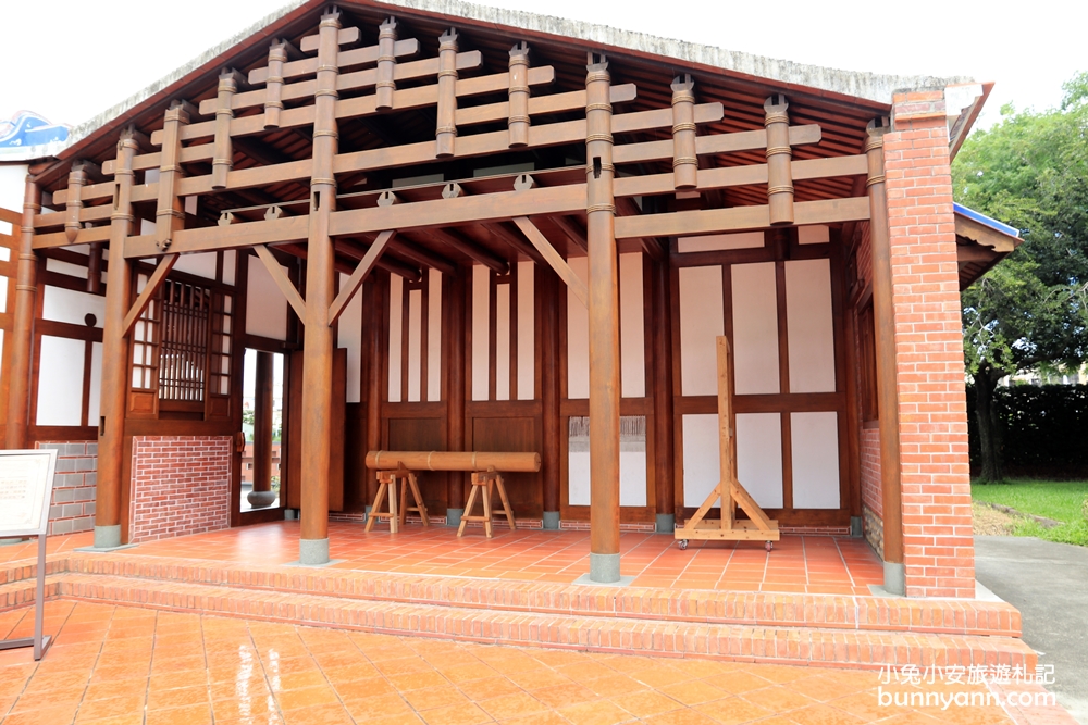 彰化【成美文化園】佔地10公頃的夢幻場景，包含新的東園區走到鐵腿