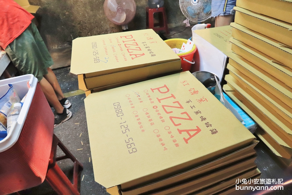 墾丁「紅磚窯手工窯烤pizza」荔枝木磚窯烘烤，現吃一片回味無窮
