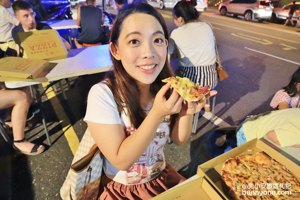 墾丁「紅磚窯手工窯烤pizza」荔枝木磚窯烘烤，現吃一片回味無窮