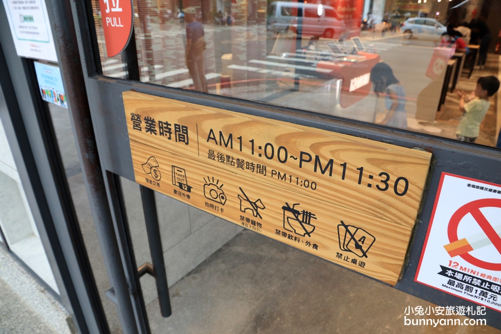 台中美食》幫你刷好的肉滿滿火鍋！12MINI台中公益店，飲料無限暢飲，食肉派主義大推薦～