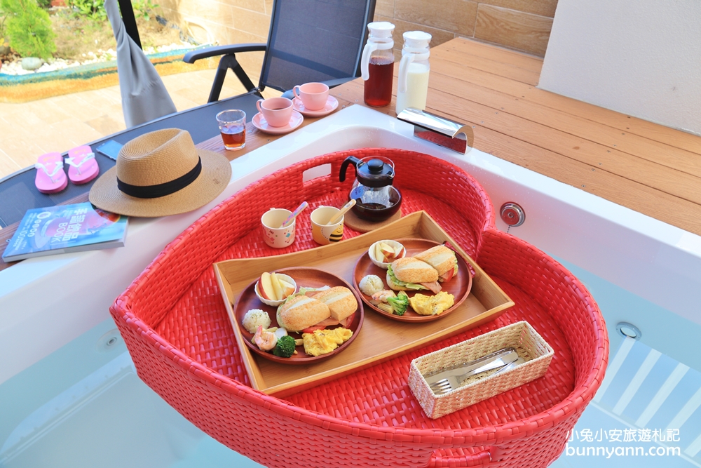 屏東超美「墾丁夢幻島」馬卡龍彩色屋，Inn巷文創旅店漂浮早餐有夠炫。