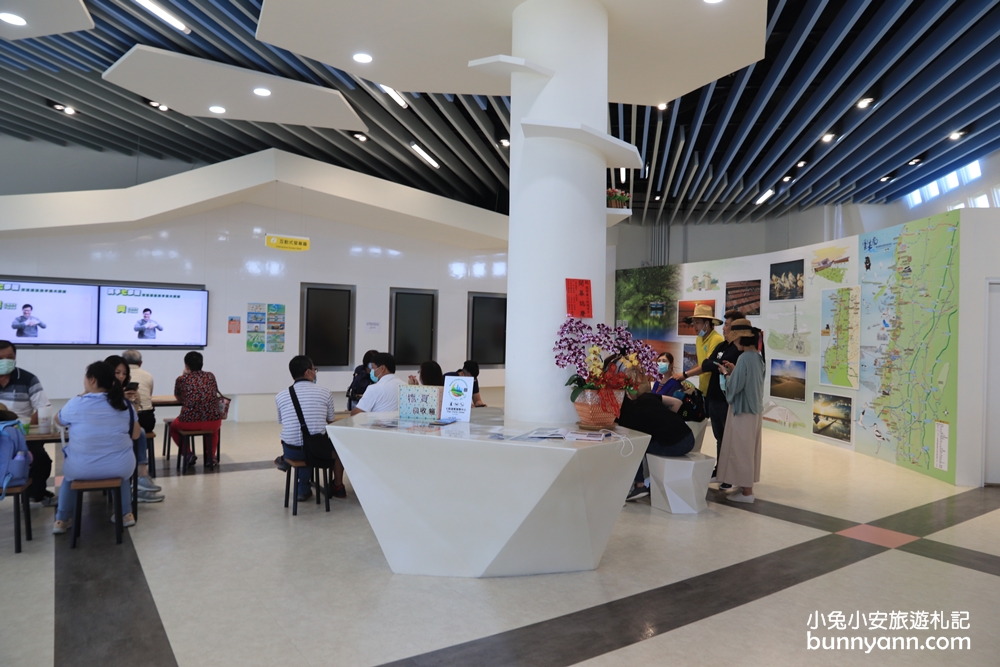 台南七股遊客中心，天空階梯、生態展示館免費逛